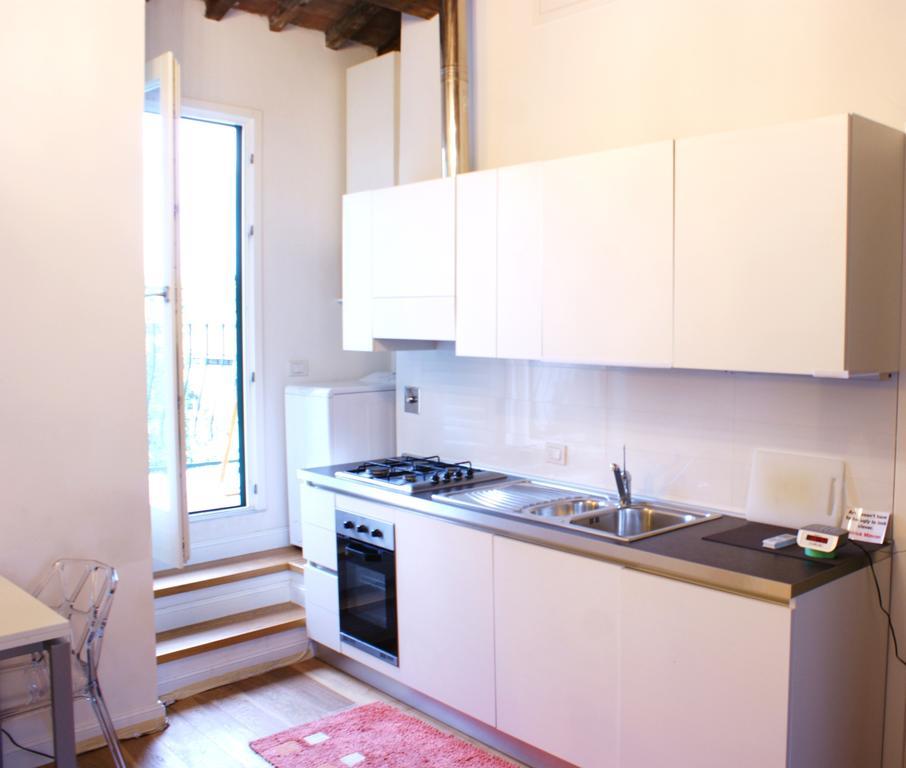Roommo Sant'Ambrogio Florencja Pokój zdjęcie
